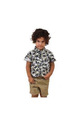 CONJUNTO DE CAMISA MC Y SHORT DE NIÑO ESTAMP. FONDO BLANCO